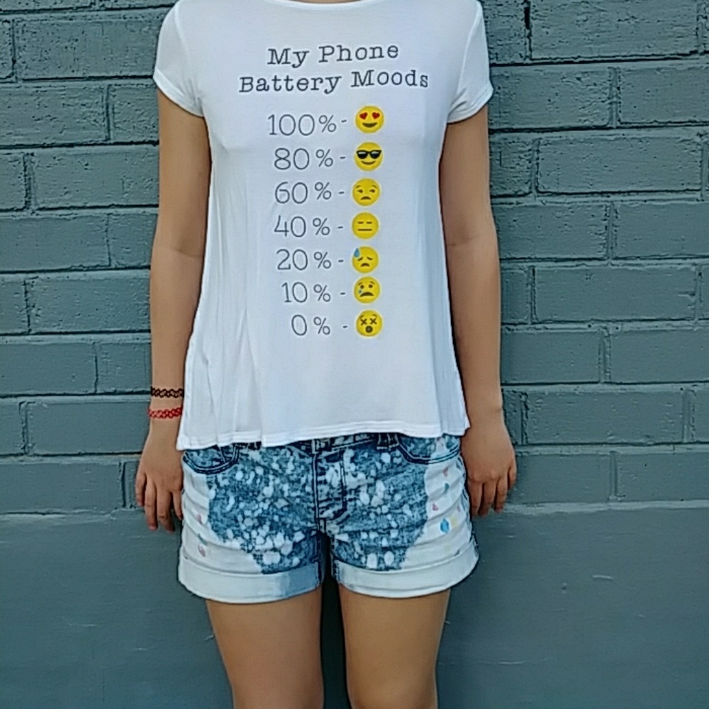 My phone battery moods tee